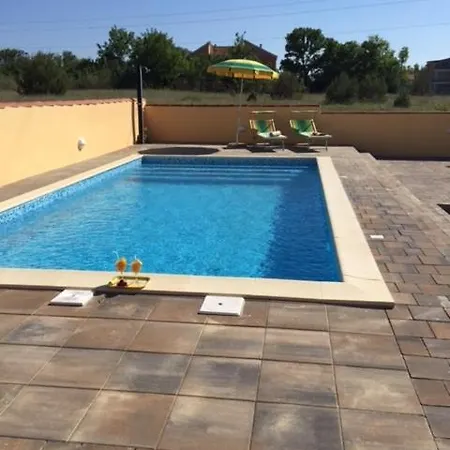 Appartement With A Swimming Pool Sabunike, Zadar - 6110