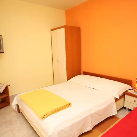 Appartement With A Swimming Pool Sabunike, Zadar - 6110 *