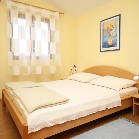 Appartement With A Swimming Pool Sabunike, Zadar - 6110 Privlaka (Zadar)