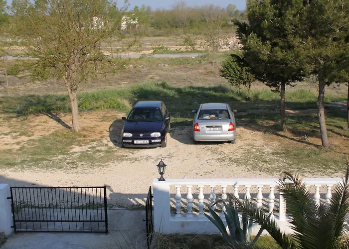 With A Swimming Pool Sabunike, Zadar - 6110 아파트 프리블라카